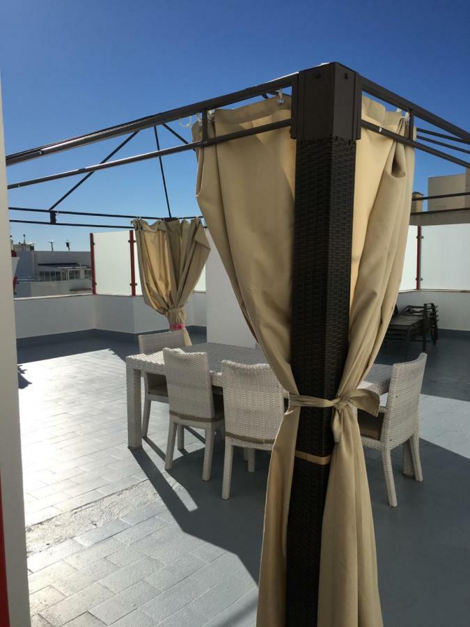 Appartement Luxueux 4 Pieces, Terrasse 120M2 Vue Mer Praia Da Rocha Portimao Exterior photo